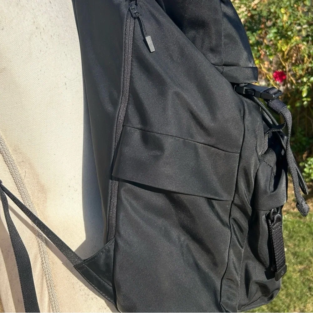 Black Rucksack Backpack - Picture 5 of 11